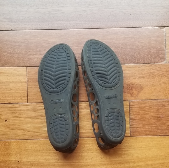 Crocs - Picture 2 of 2